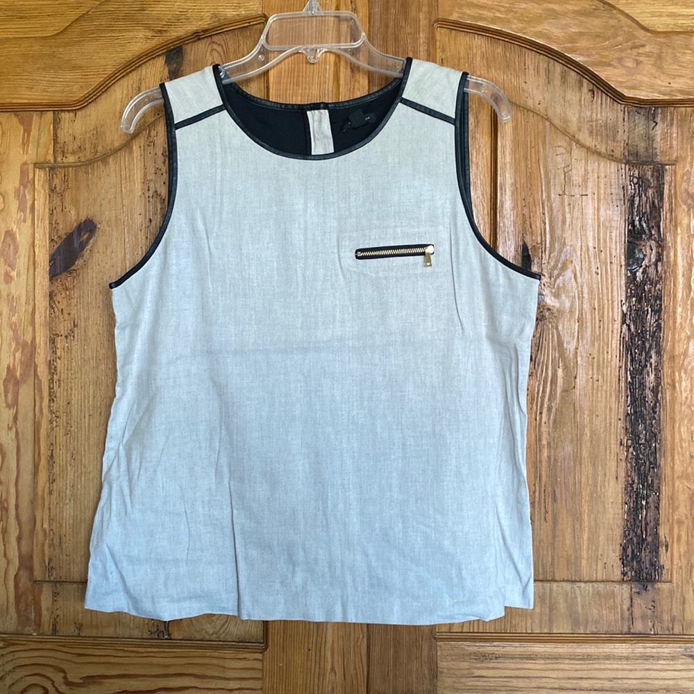 Ann Taylor women’s sleeveless top